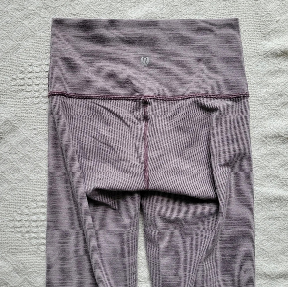 Lululemon Wunder Under  High-Rise Tight 25" - Picture 5 of 12